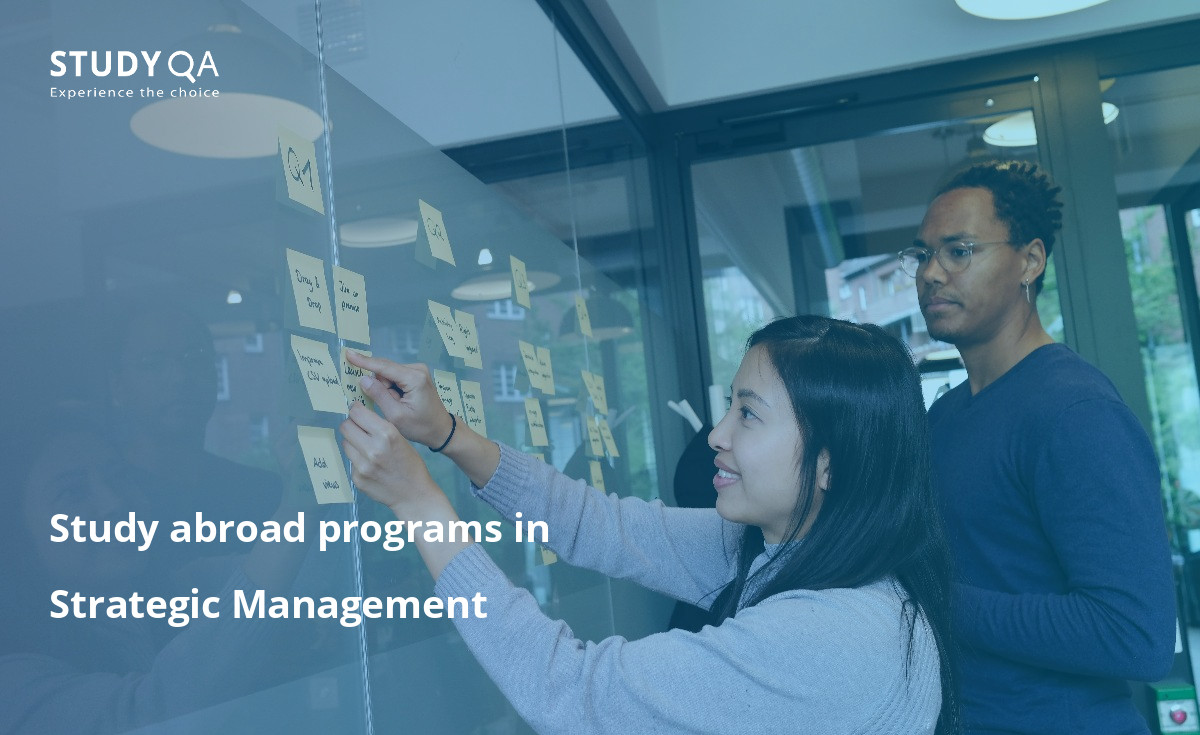 A solid foundation in the fundamentals of competitive advantage is given to students majoring in strategic management.