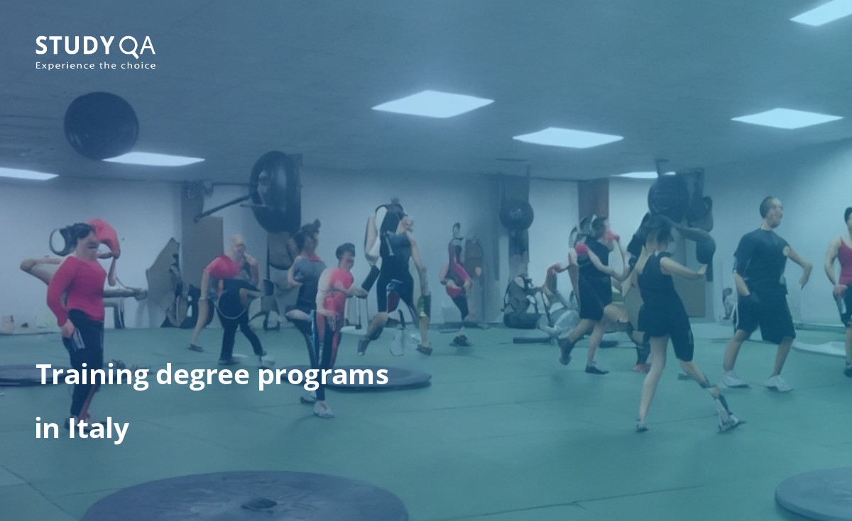 Training degree programs in Italy Looking to study in Italy? Check out the many different training bachelor study programs that are available. You can find programs in business, engineering, and many other areas. The quality of education that you will receive is excellent, and you will also have the opportunity to experience the culture of Italy.
